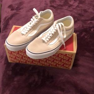 Birch/True White Vans